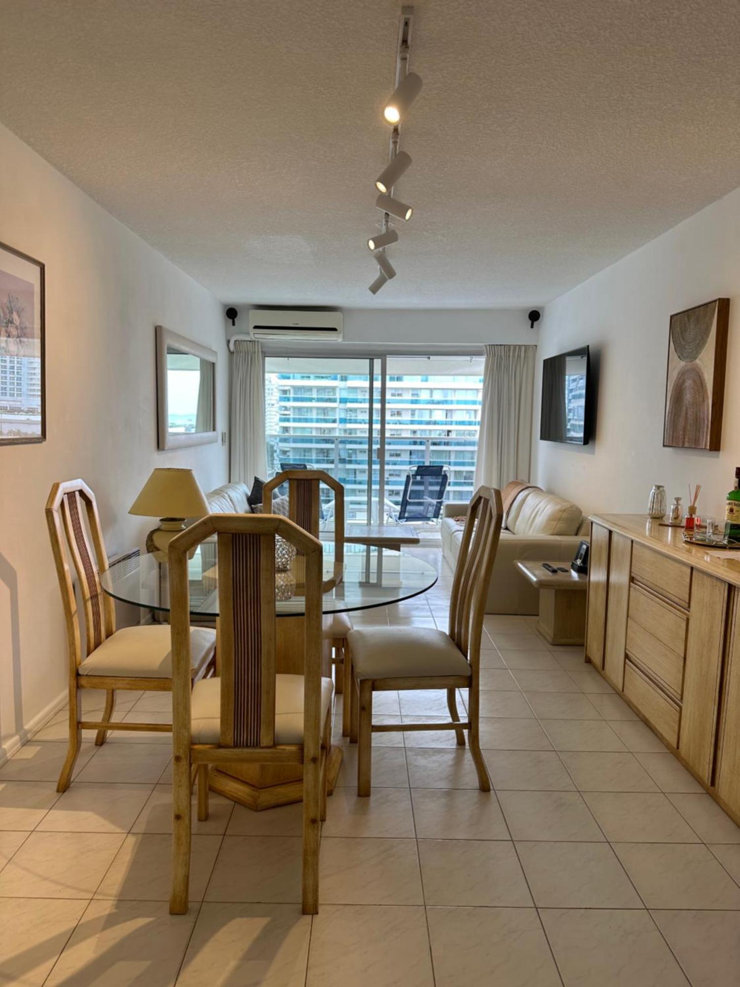 Hermoso apartamento, Torre de categoría Long Beach, en la mejor ubicación de Punta del Este Exterior foto